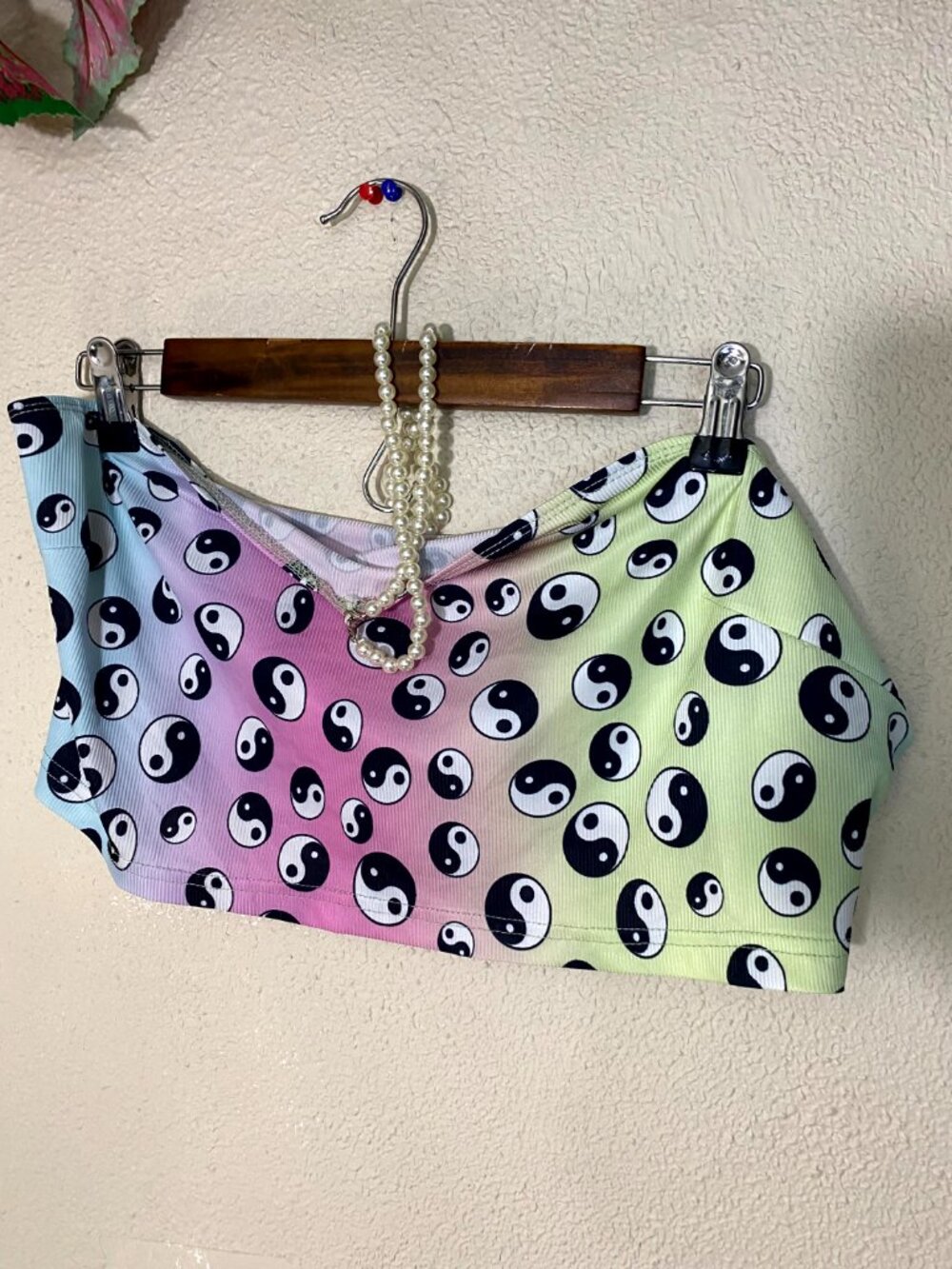 Yin Yang Pastel Gradient Crop Top 3XL Faux Pearl Halter Strap Stretchy Ribbed - Picture 2 of 8